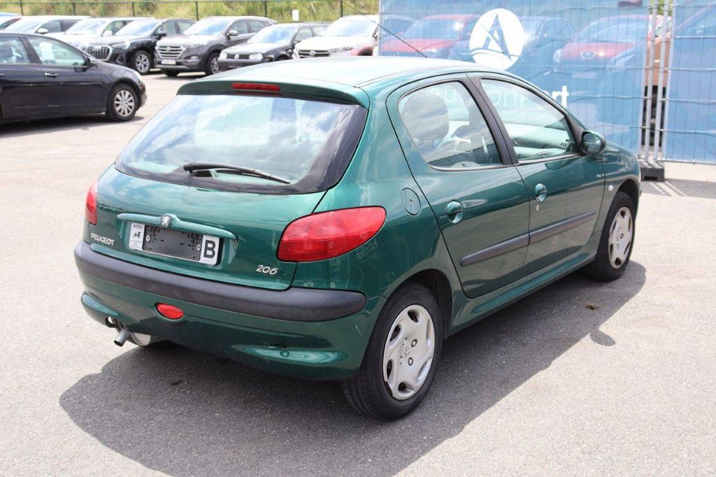 Personenauto Peugeot 206 Benzine 60pk 2002 (Marge)