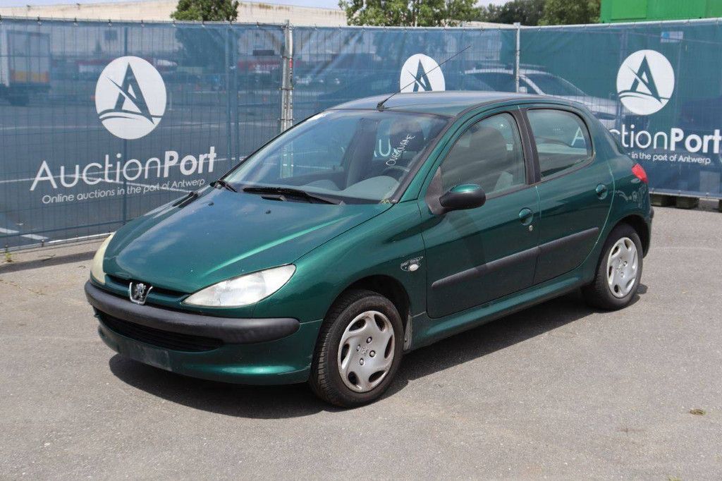 Personenauto Peugeot 206 Benzine 60pk 2002 (Marge)