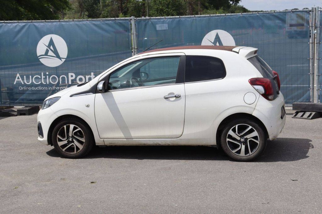 Personenauto Peugeot 108 Benzine 82pk 2015 (Marge)