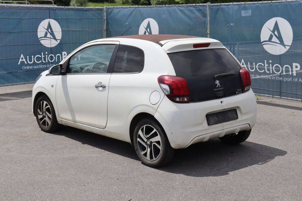 Personenauto Peugeot 108 Benzine 82pk 2015 (Marge)