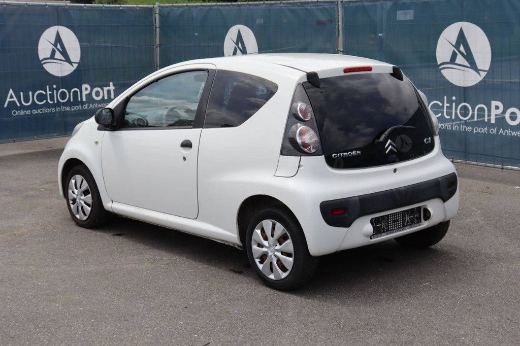 Passenger car Citroën C1 Petrol 68hp 2010 (Margin)