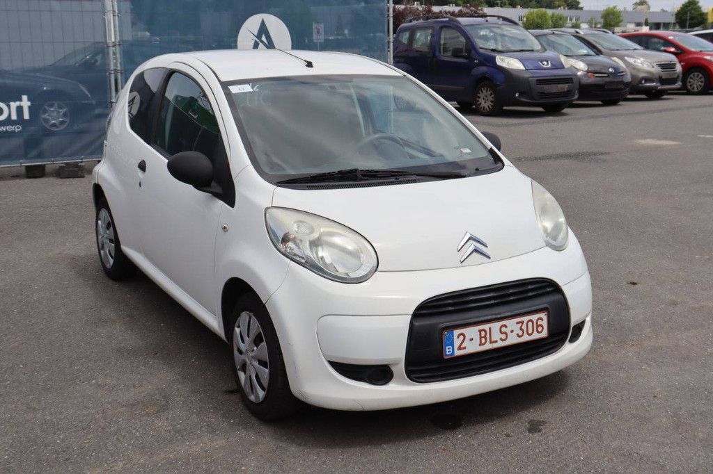 Passenger car Citroën C1 Petrol 68hp 2010 (Margin)