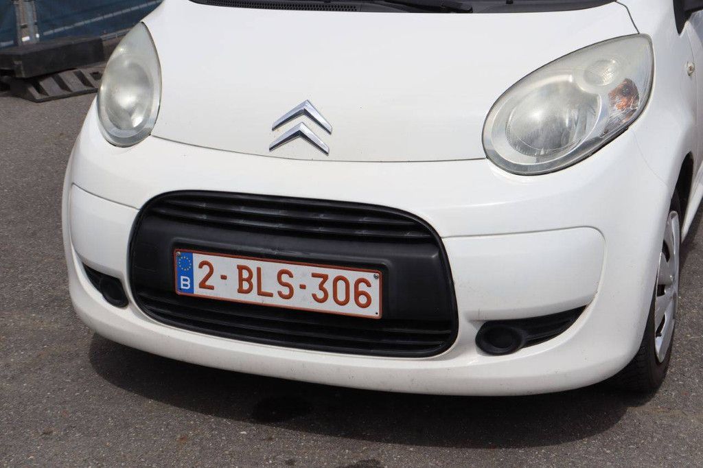 Passenger car Citroën C1 Petrol 68hp 2010 (Margin)