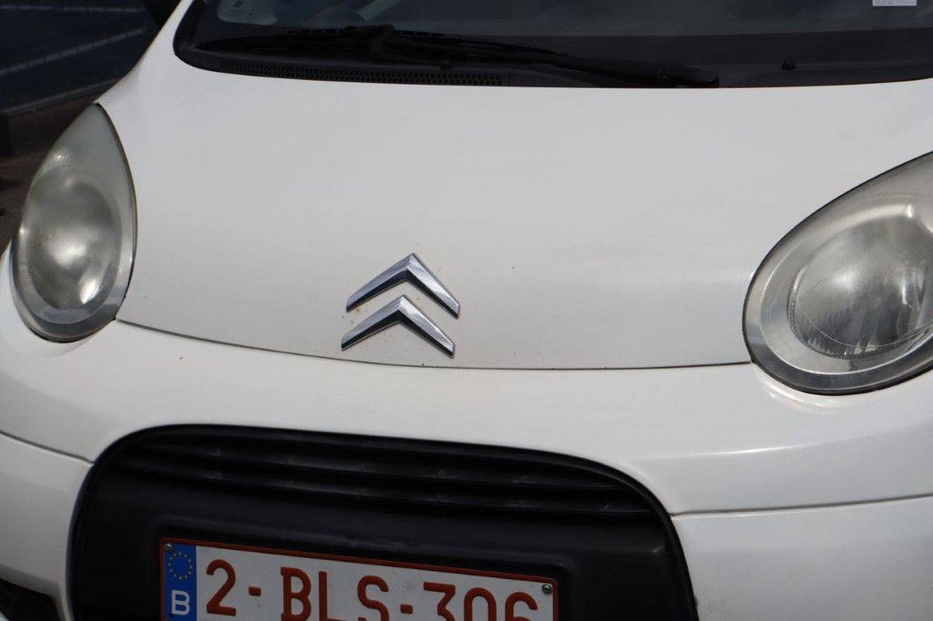 Passenger car Citroën C1 Petrol 68hp 2010 (Margin)