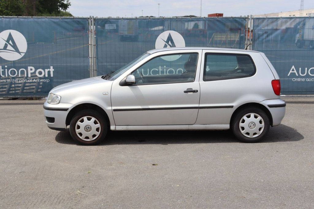 Pkw Volkswagen Polo Benzin 55 PS 2000 (Marge)