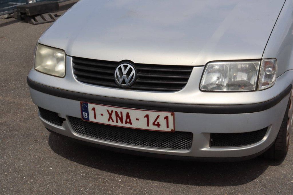 Pkw Volkswagen Polo Benzin 55 PS 2000 (Marge)