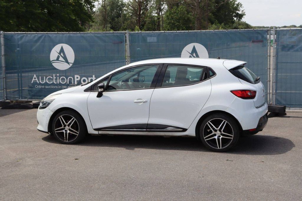 Passenger car Renault Clio Diesel 75hp 2013 (Margin)