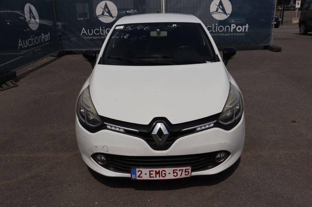 Passenger car Renault Clio Diesel 75hp 2013 (Margin)
