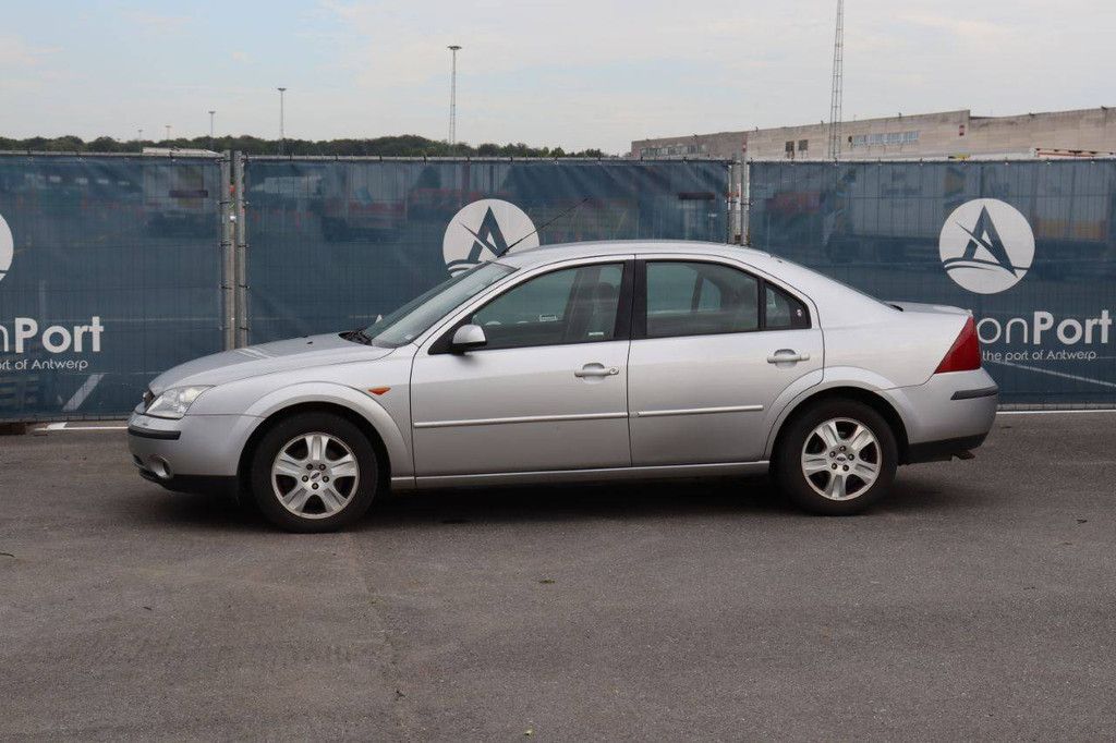 Passenger car Ford Mondeo Petrol 130hp 2002 (Margin)