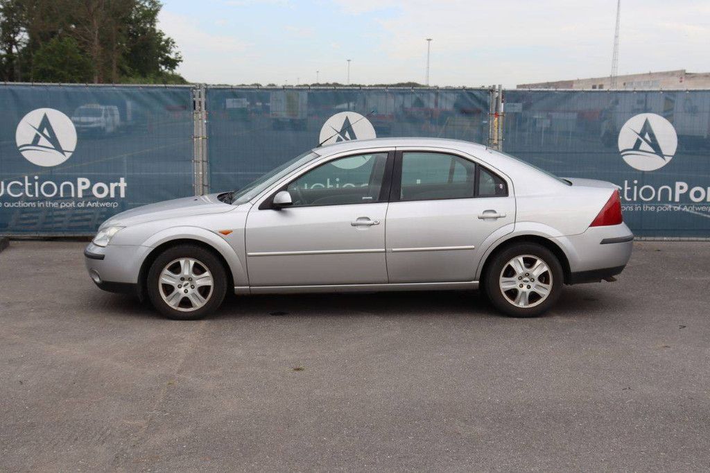 Passenger car Ford Mondeo Petrol 130hp 2002 (Margin)