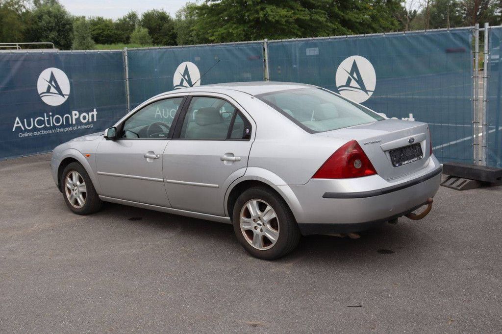Passenger car Ford Mondeo Petrol 130hp 2002 (Margin)