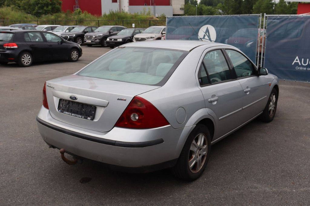 Passenger car Ford Mondeo Petrol 130hp 2002 (Margin)