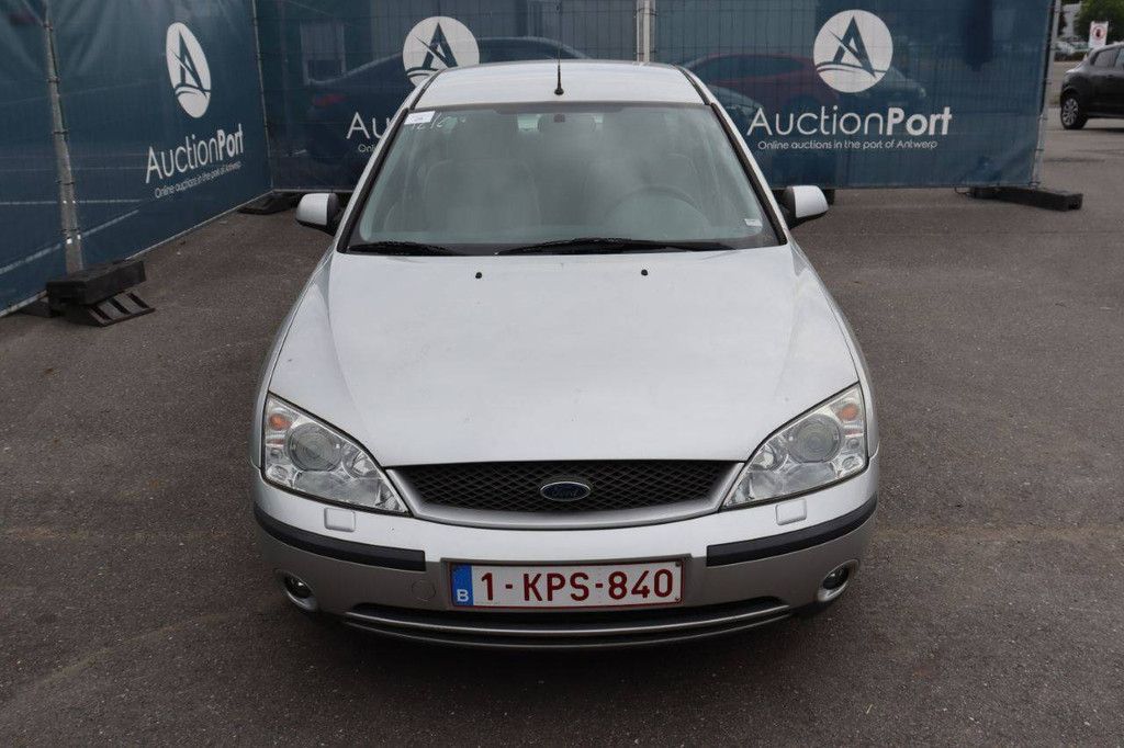 Passenger car Ford Mondeo Petrol 130hp 2002 (Margin)