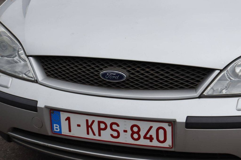 Passenger car Ford Mondeo Petrol 130hp 2002 (Margin)