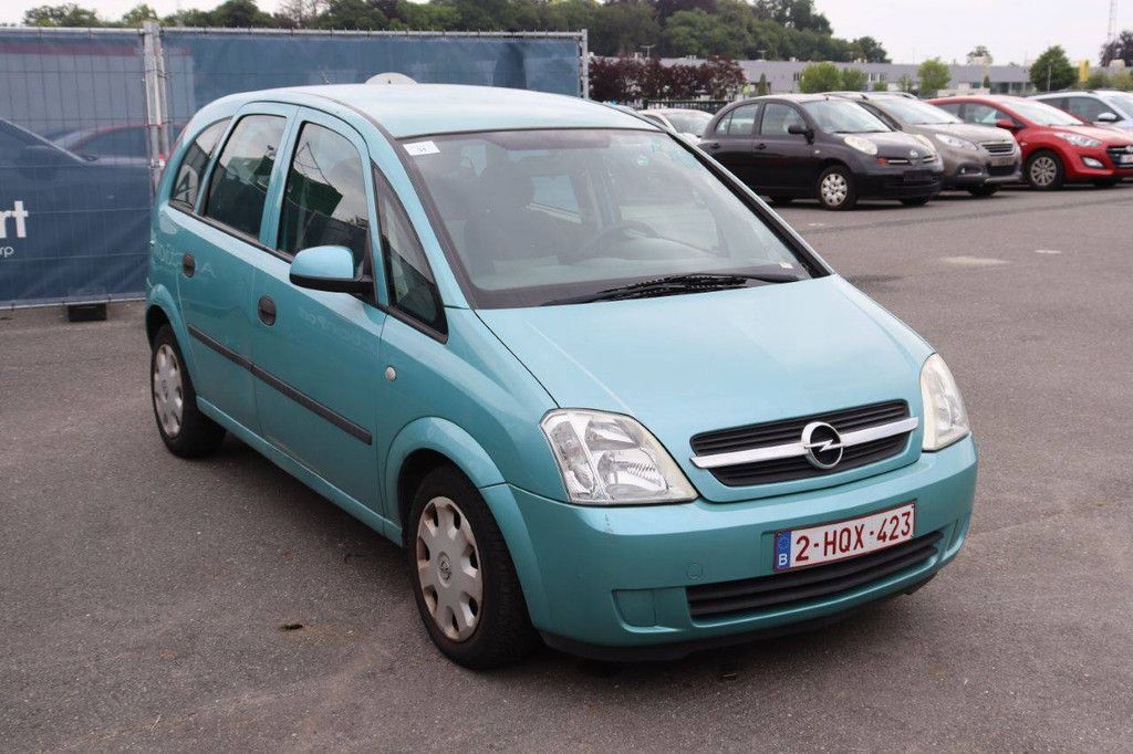 Passenger car Opel Movano Diesel 100hp 2004 (Margin)