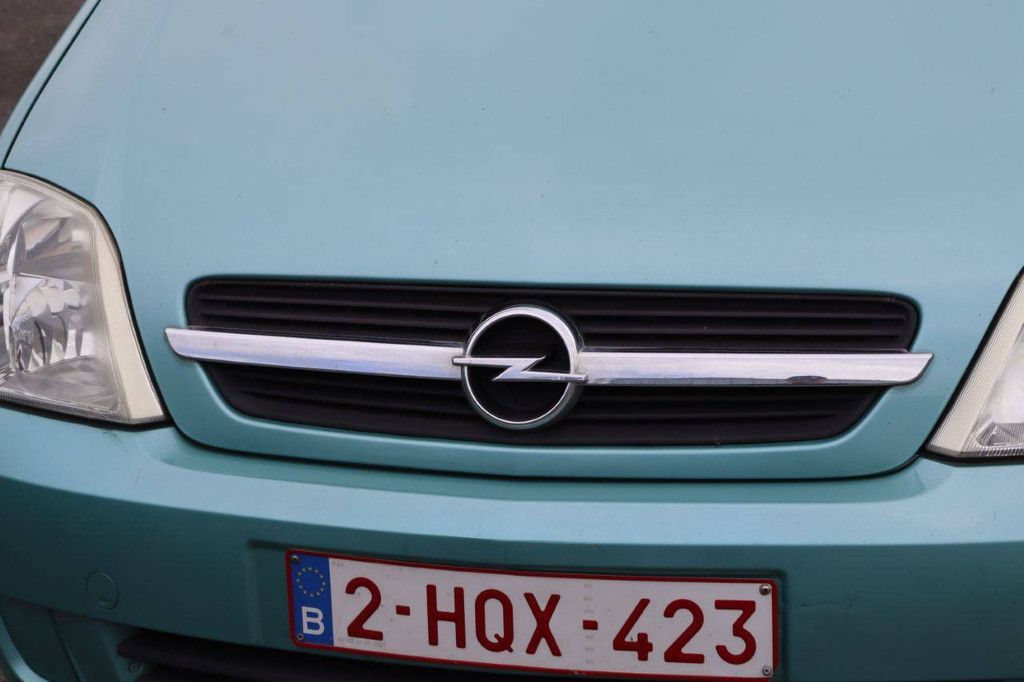 Passenger car Opel Movano Diesel 100hp 2004 (Margin)