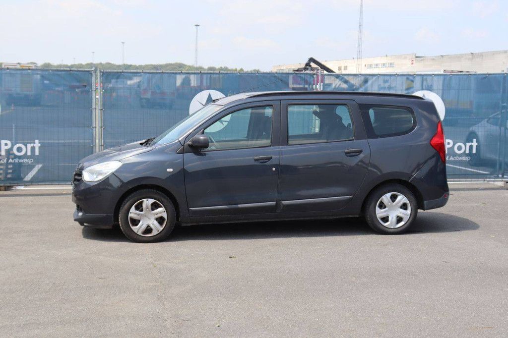 Dacia Lodgy Pkw Benzin 115 PS 2014 (Margin)
