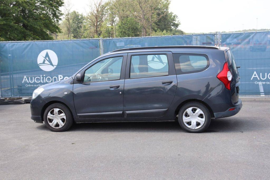 Dacia Lodgy Pkw Benzin 115 PS 2014 (Margin)