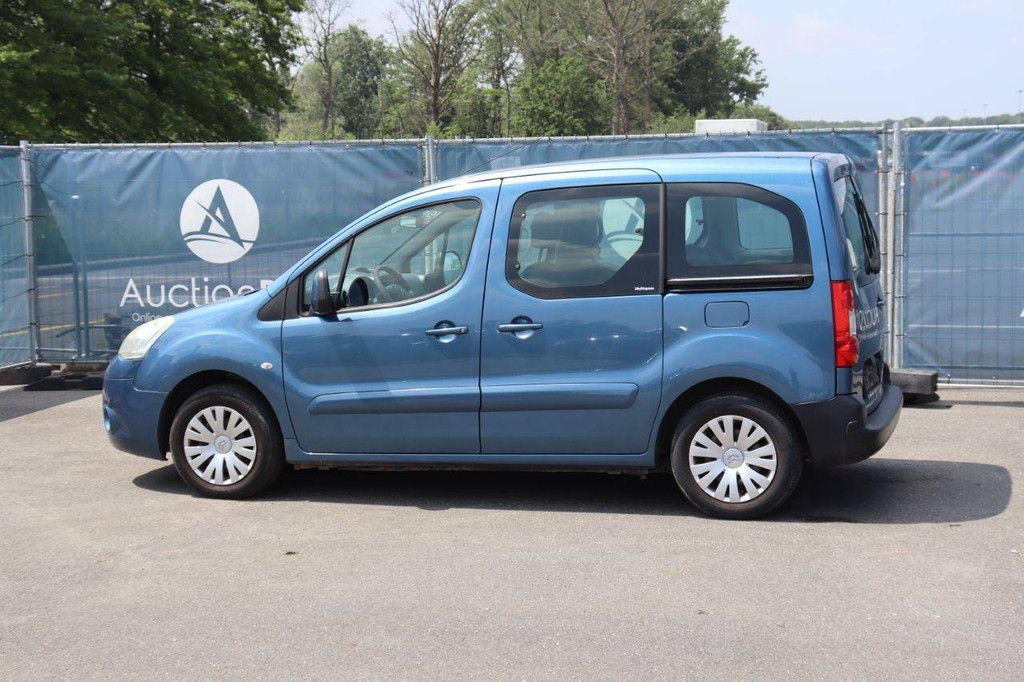 Passenger car Citroën Berlingo Petrol 120hp 2011 (Margin)