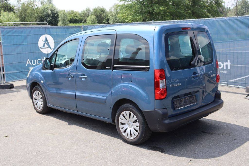 Passenger car Citroën Berlingo Petrol 120hp 2011 (Margin)