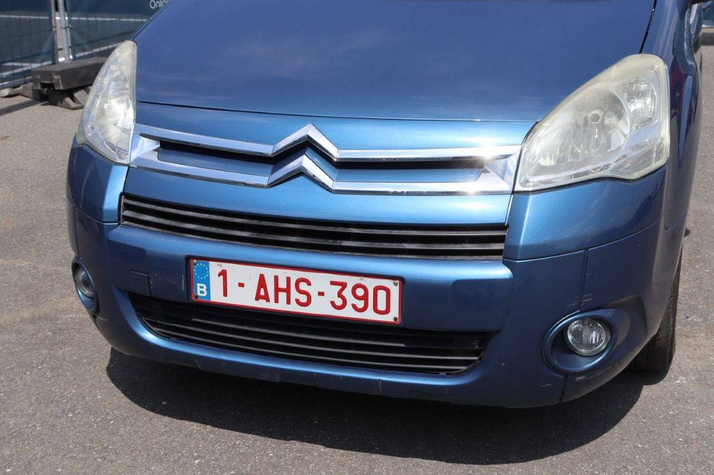 Passenger car Citroën Berlingo Petrol 120hp 2011 (Margin)