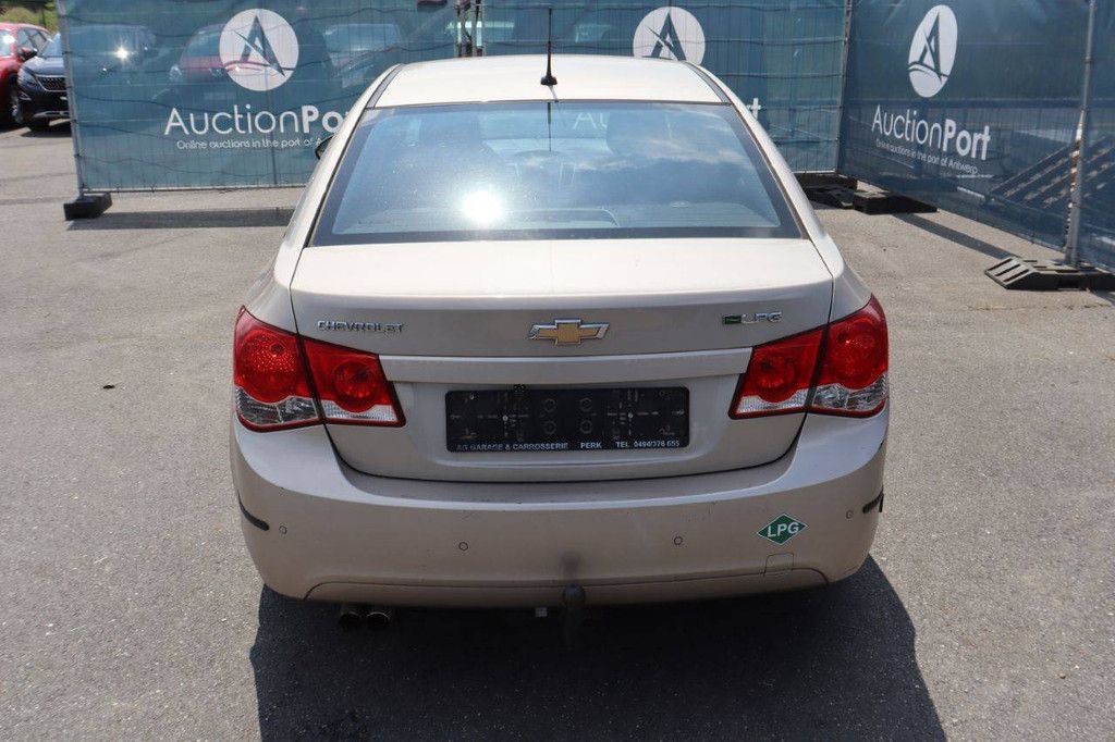 Passenger car Chevrolet Aveo Petrol/LPG 84hp 2012 (Margin)