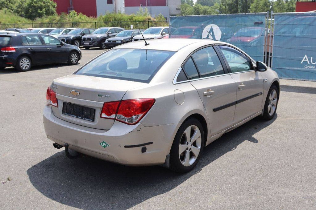 Passenger car Chevrolet Aveo Petrol/LPG 84hp 2012 (Margin)