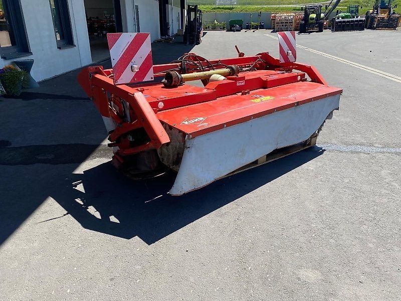 Kuhn GMD 802 F Frontmähwerk