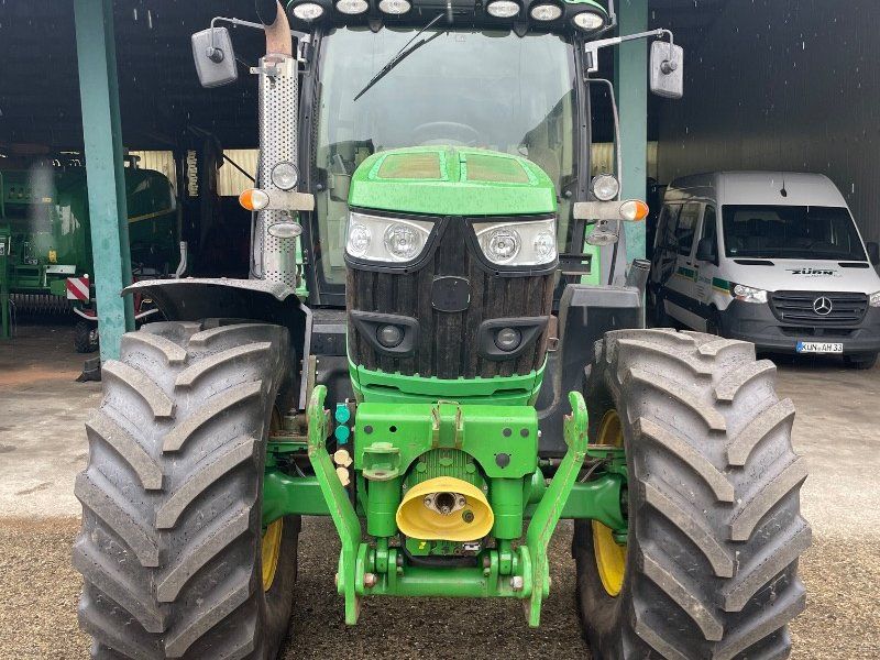 John Deere 6150R
