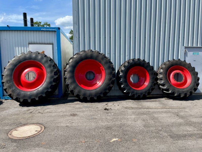 Kleber FENDT 936 S4, Pflegeräder, 480/70R34, 520/85R42, Spur 2,25 m
