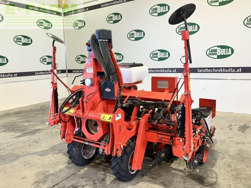 Kuhn planter 3 ti varimax isobus