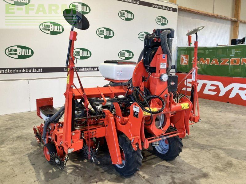Kuhn planter 3 ti varimax isobus