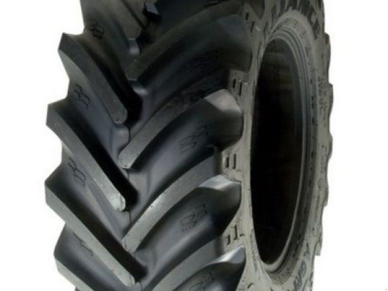 Alliance Agristar 365, 650/65 R38