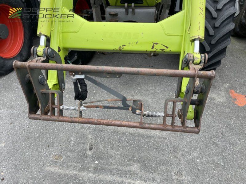 Claas Arion 410