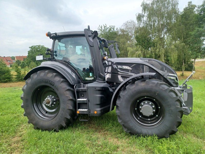 Valtra Q265
