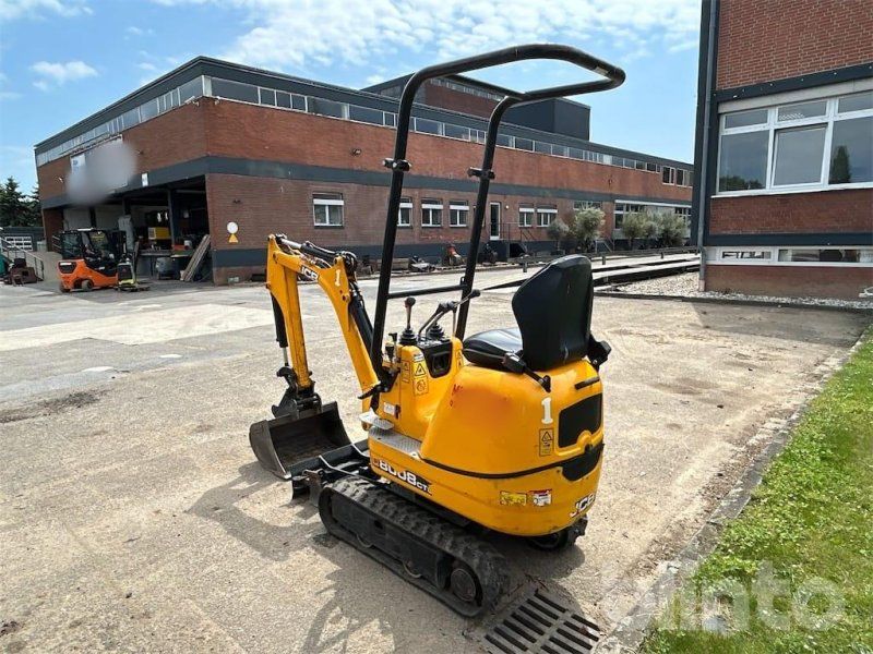 JCB 8008 CT
