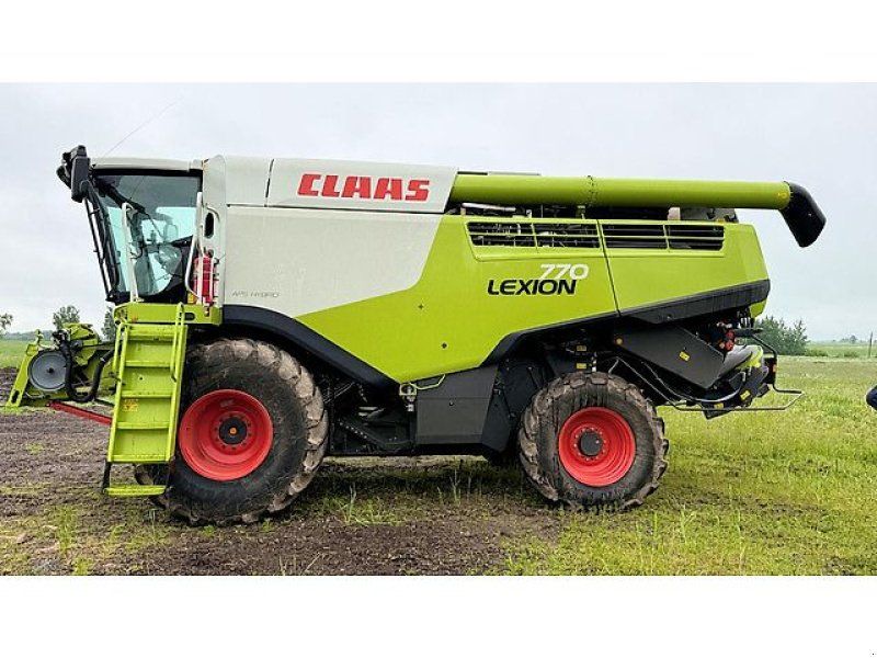 Claas LION 770