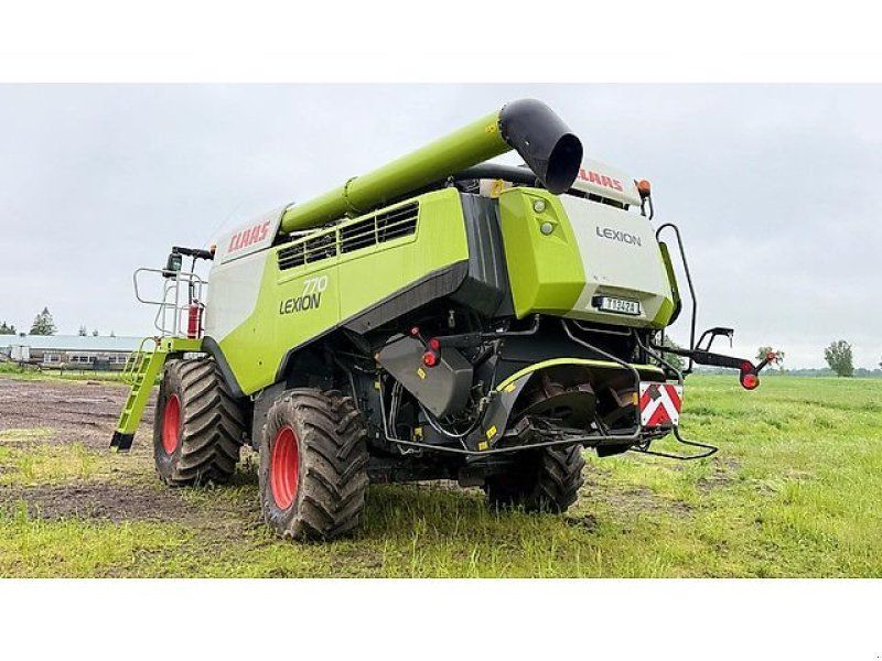 Claas LION 770