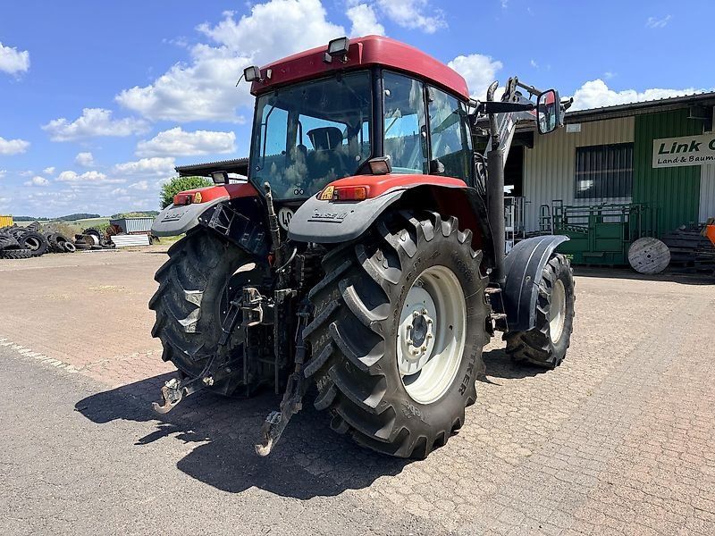 Case IH MX 90 C mit Frontlader