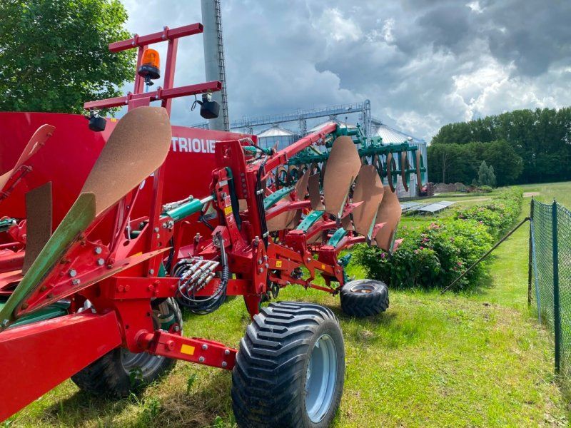 Kverneland PW 100 8-Schar Variomat