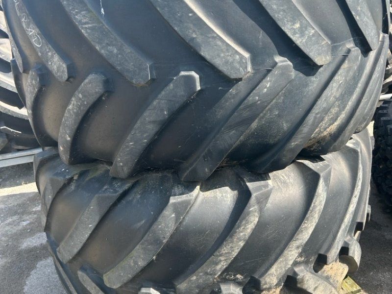 Michelin 750/65R26