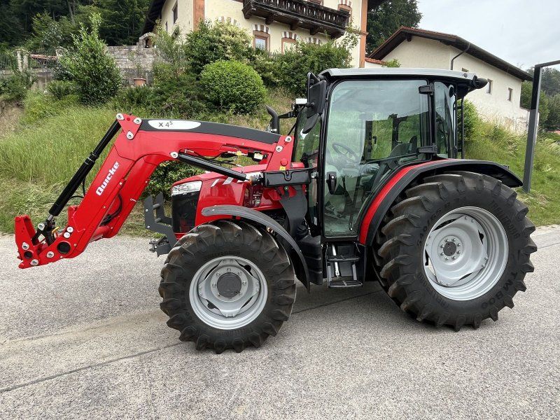 Massey Ferguson 4708