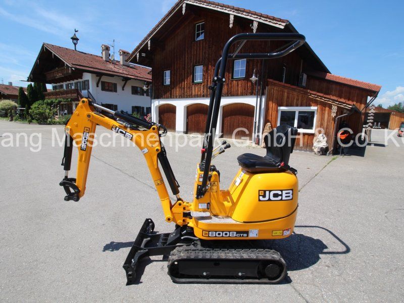 JCB 8008