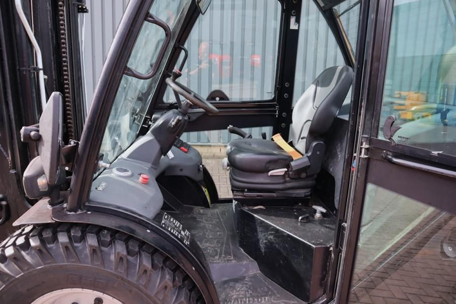 Manitou MC30-4 Valid Inspection, *Guarantee! Diesel, 4x4 D