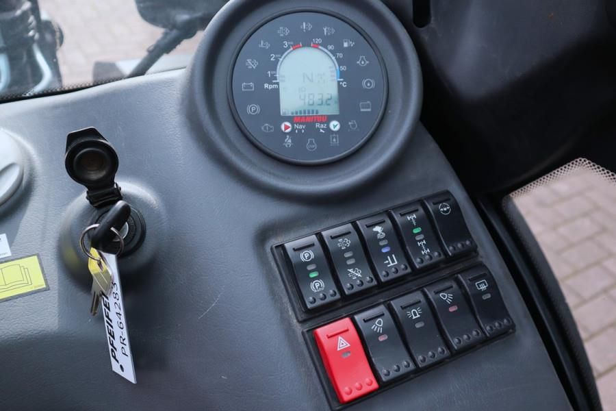Manitou MC30-4 Valid Inspection, *Guarantee! Diesel, 4x4 D