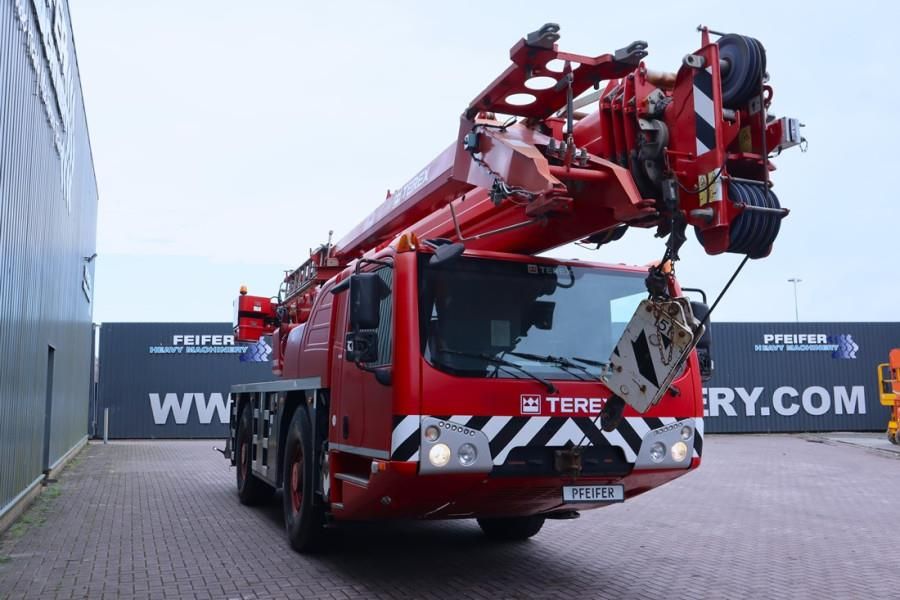 Terex AC40/2L Diesel, 4x4 Drive And 4-Wheel Steering, 40