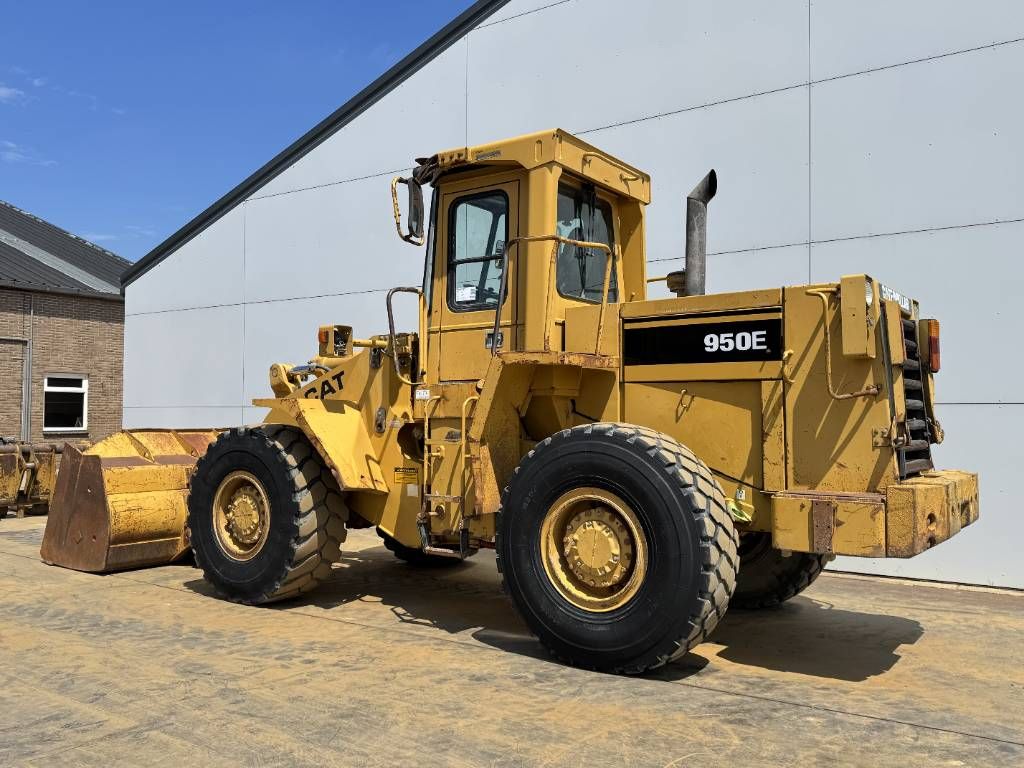 CAT 950E - Quick Coupler / Good Overall Condition