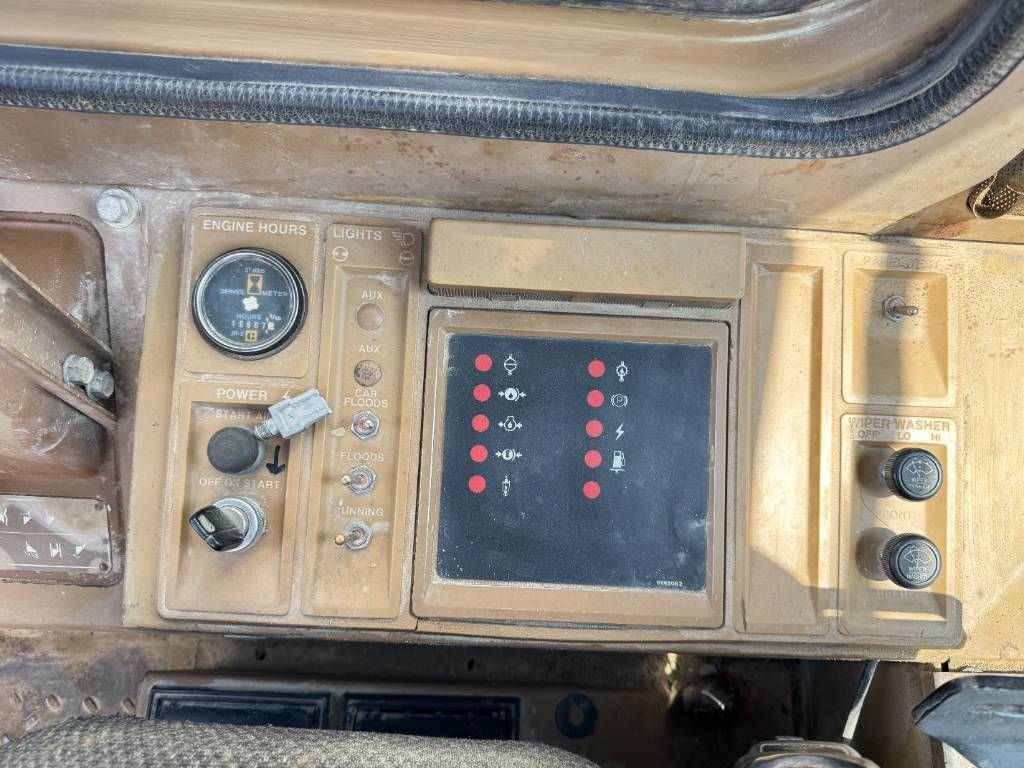 CAT 950E - Quick Coupler / Good Overall Condition