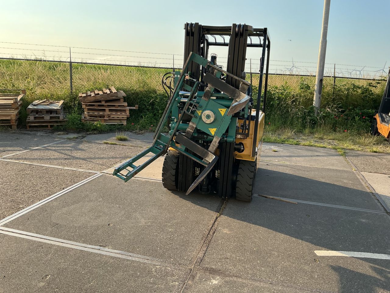 Heftruck Caterpillar EP25K-PAC Elektrisch