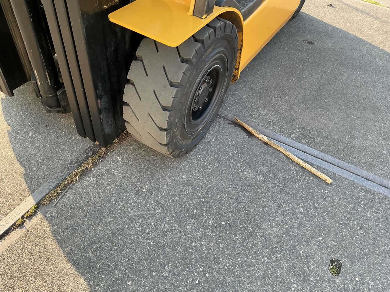 Heftruck Caterpillar EP25K-PAC Elektrisch